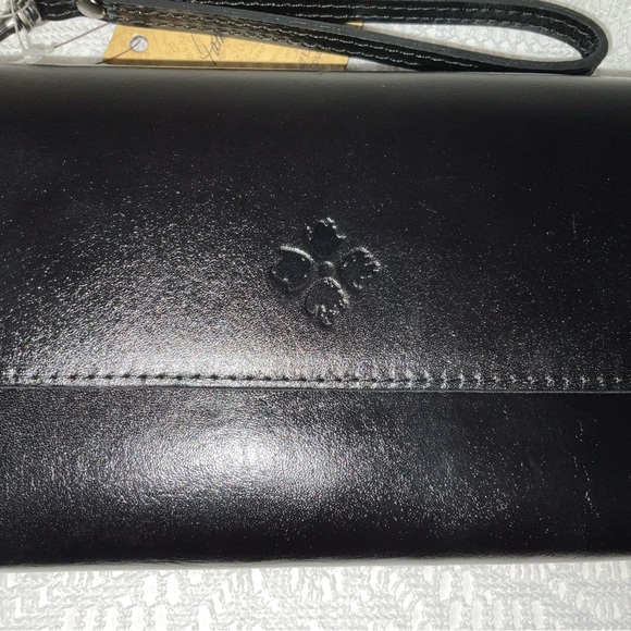 Patricia Nash Marsiliana Mirror Wristlet, NWT - Picture 2 of 12